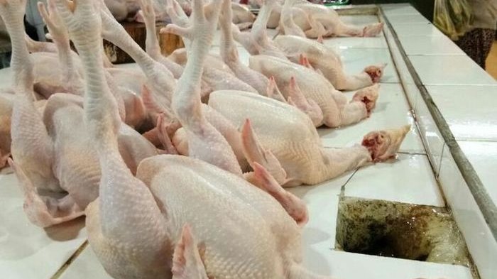 Harga Pangan Hari ini Jumat 3 Mei: Bawang dan Daging Ayam Turun